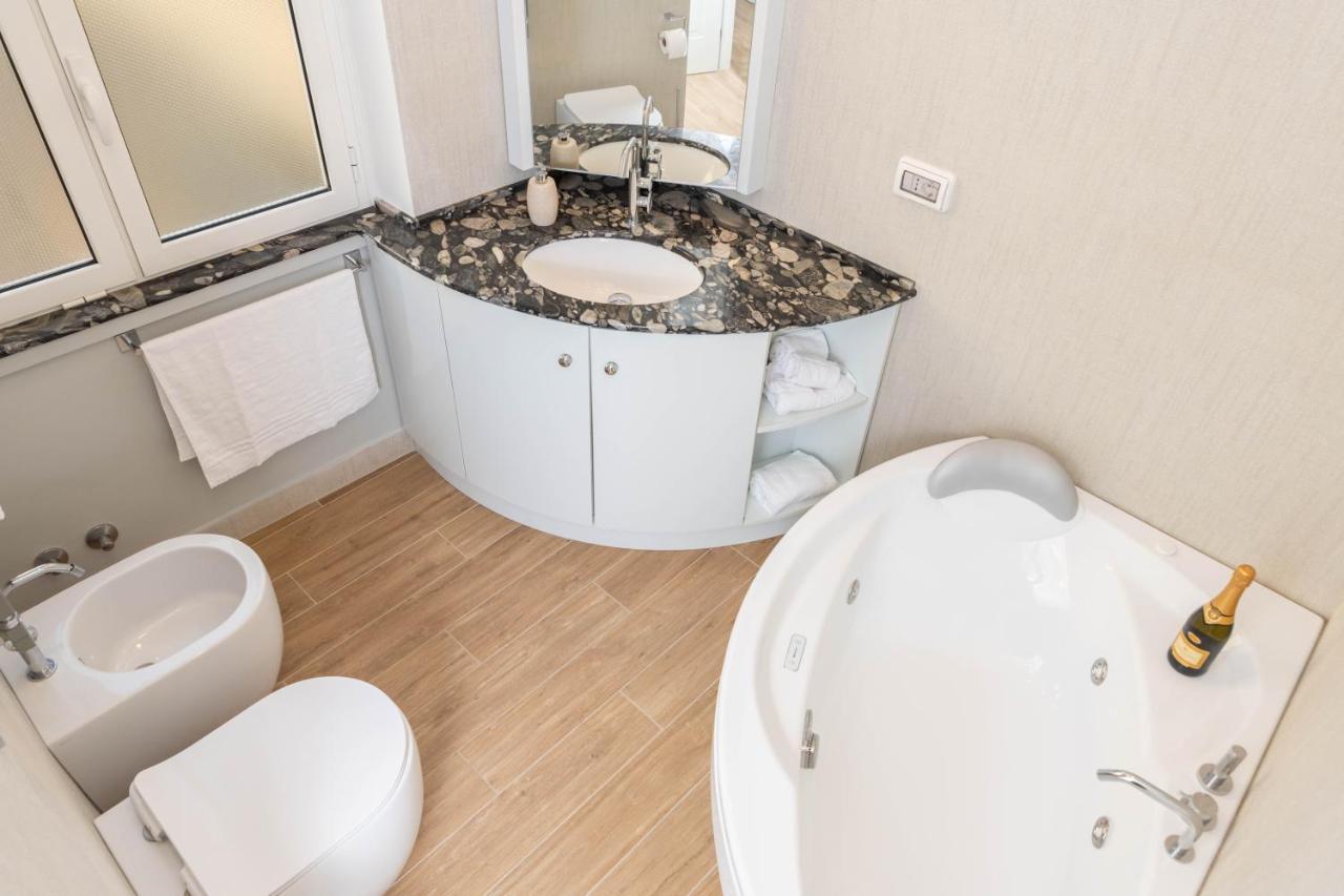 Colosseo Brightful Apartment With Rooftop 로마 외부 사진