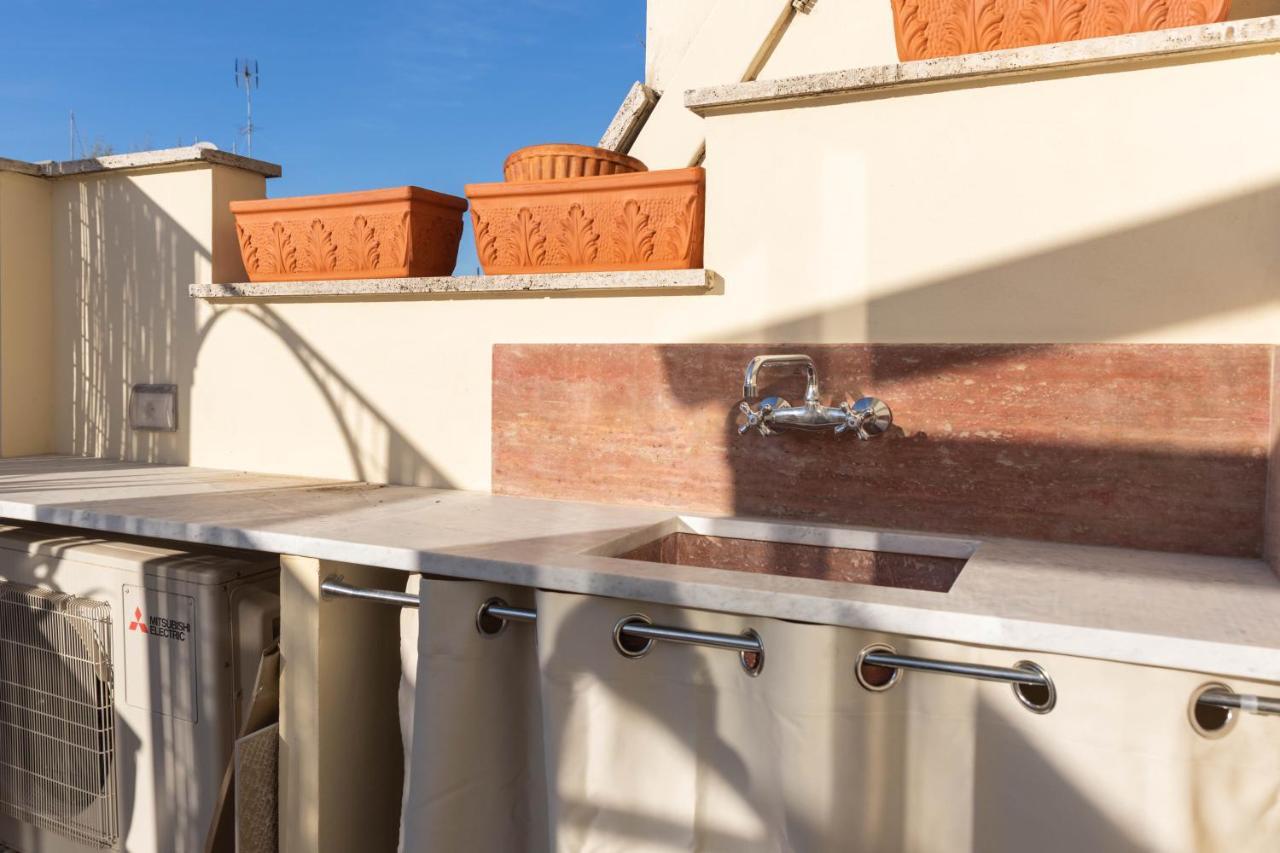 Colosseo Brightful Apartment With Rooftop 로마 외부 사진